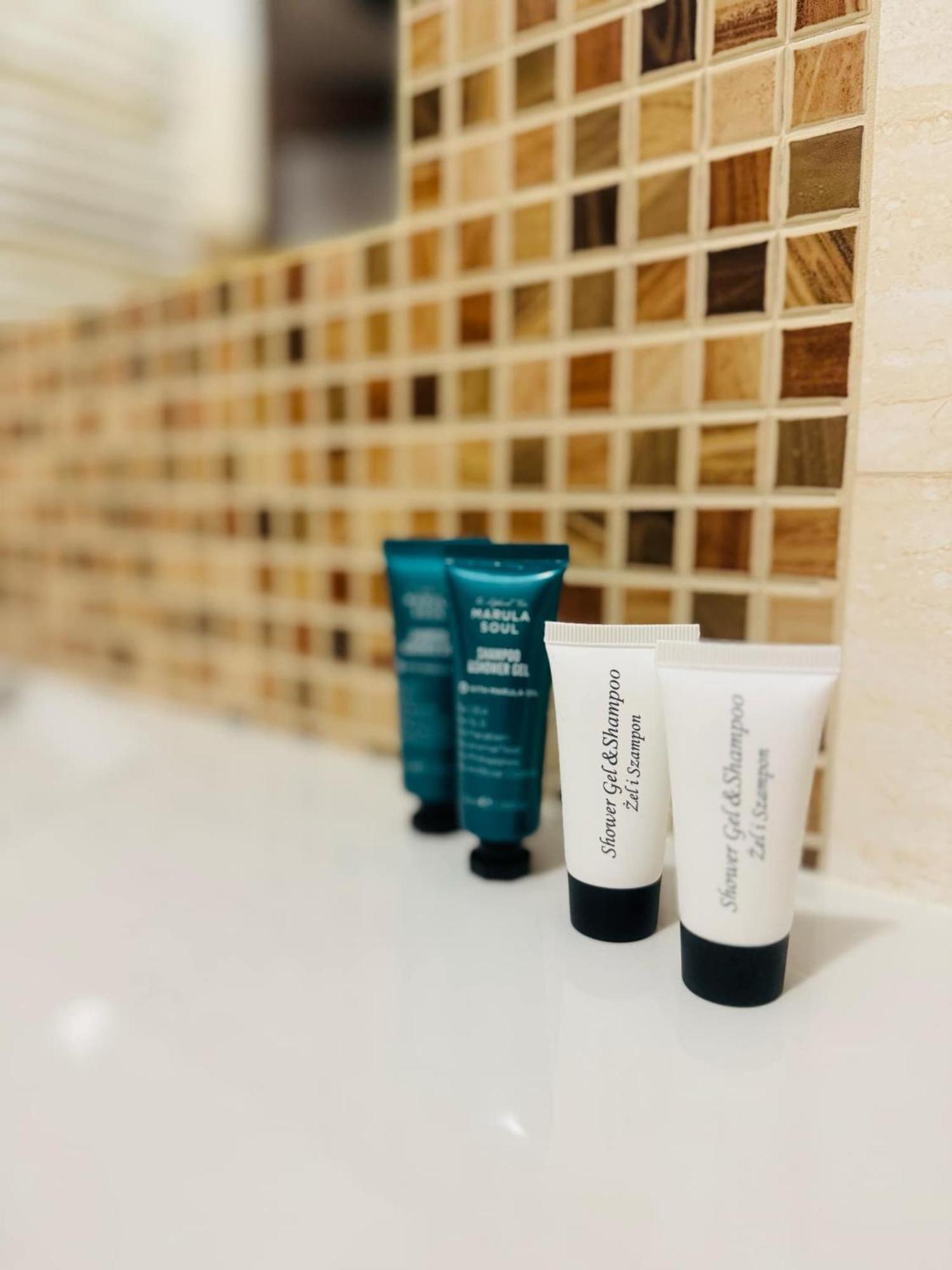 Magiczna Farma Hotel Obiady Maka I Magia Замбрув Екстериор снимка