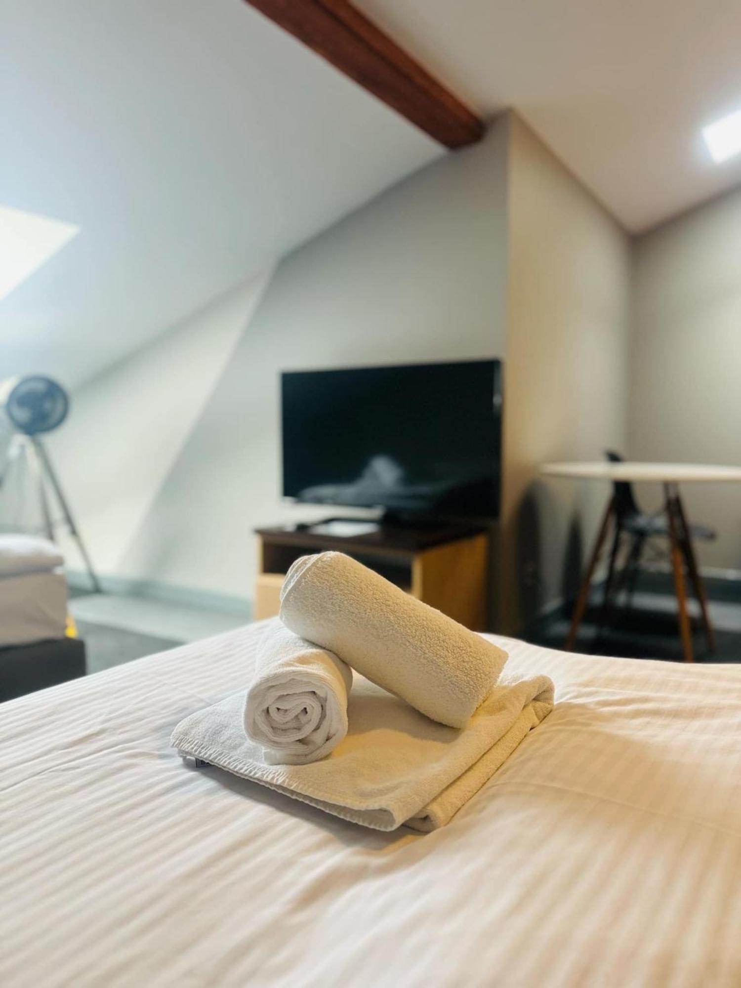 Magiczna Farma Hotel Obiady Maka I Magia Замбрув Екстериор снимка