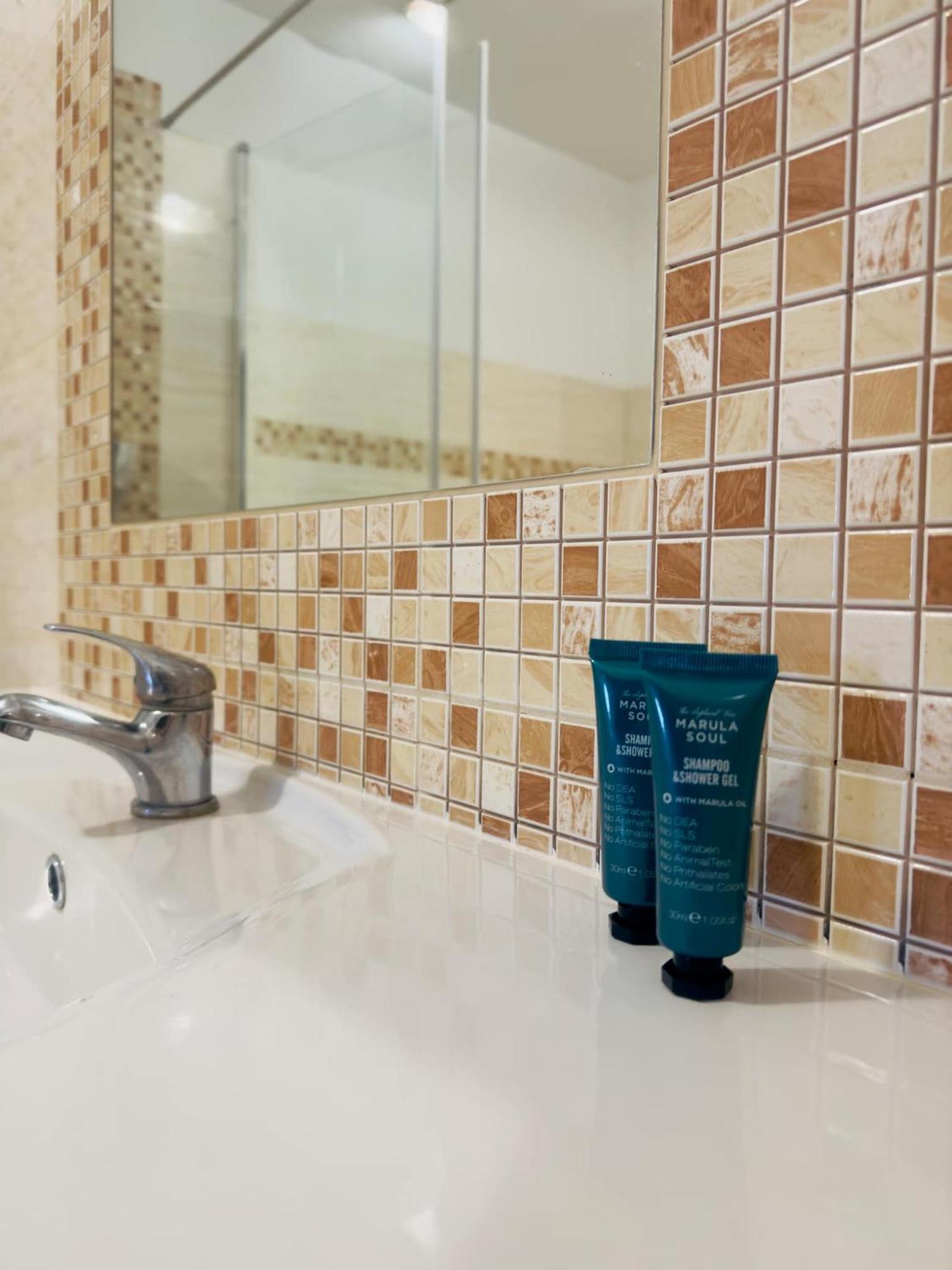 Magiczna Farma Hotel Obiady Maka I Magia Замбрув Екстериор снимка