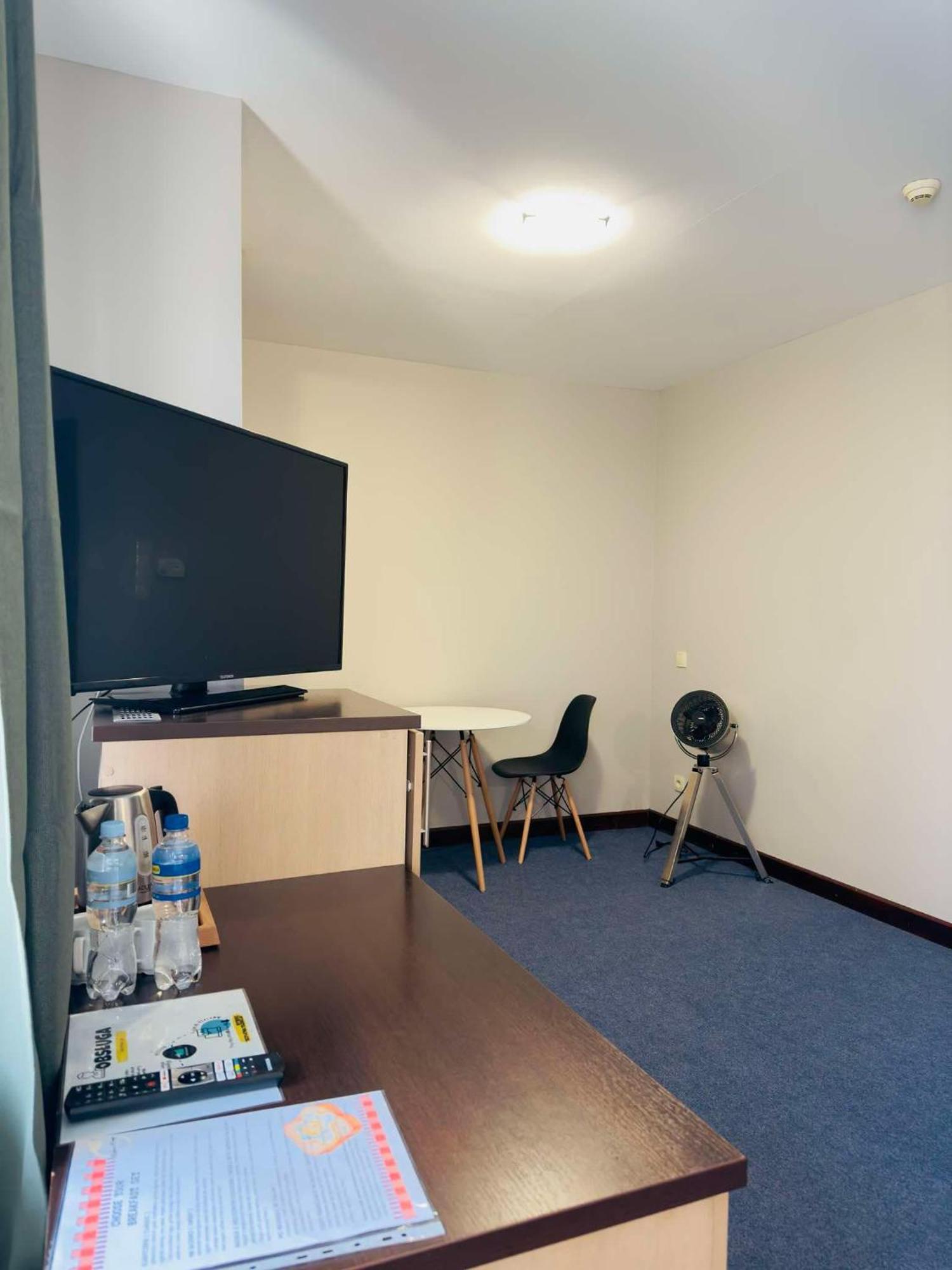 Magiczna Farma Hotel Obiady Maka I Magia Замбрув Екстериор снимка