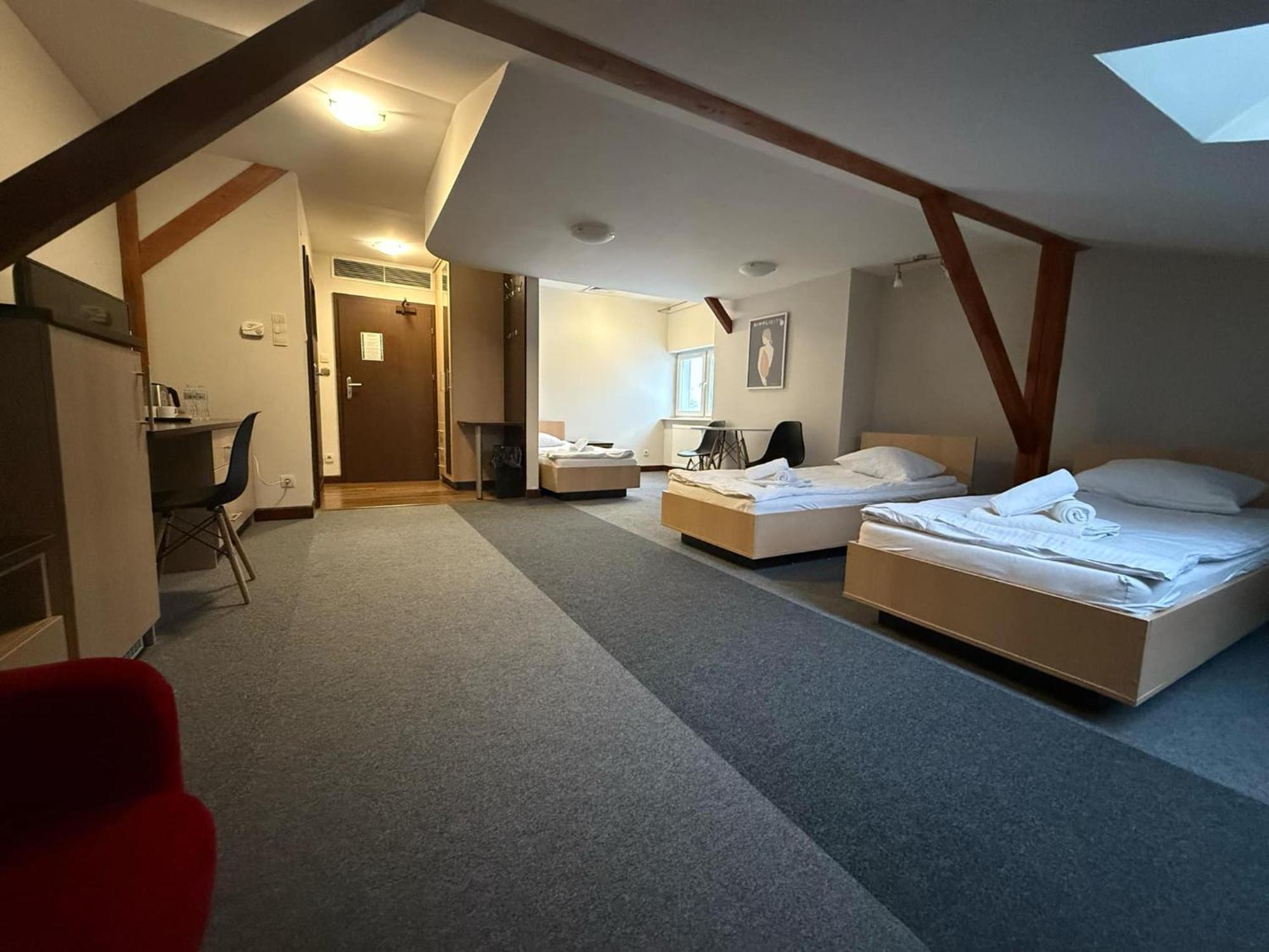 Magiczna Farma Hotel Obiady Maka I Magia Замбрув Екстериор снимка