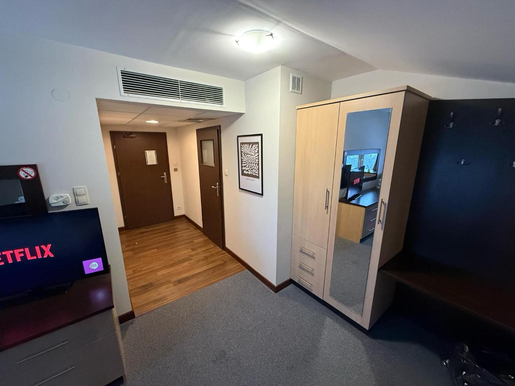 Magiczna Farma Hotel Obiady Maka I Magia Замбрув Екстериор снимка